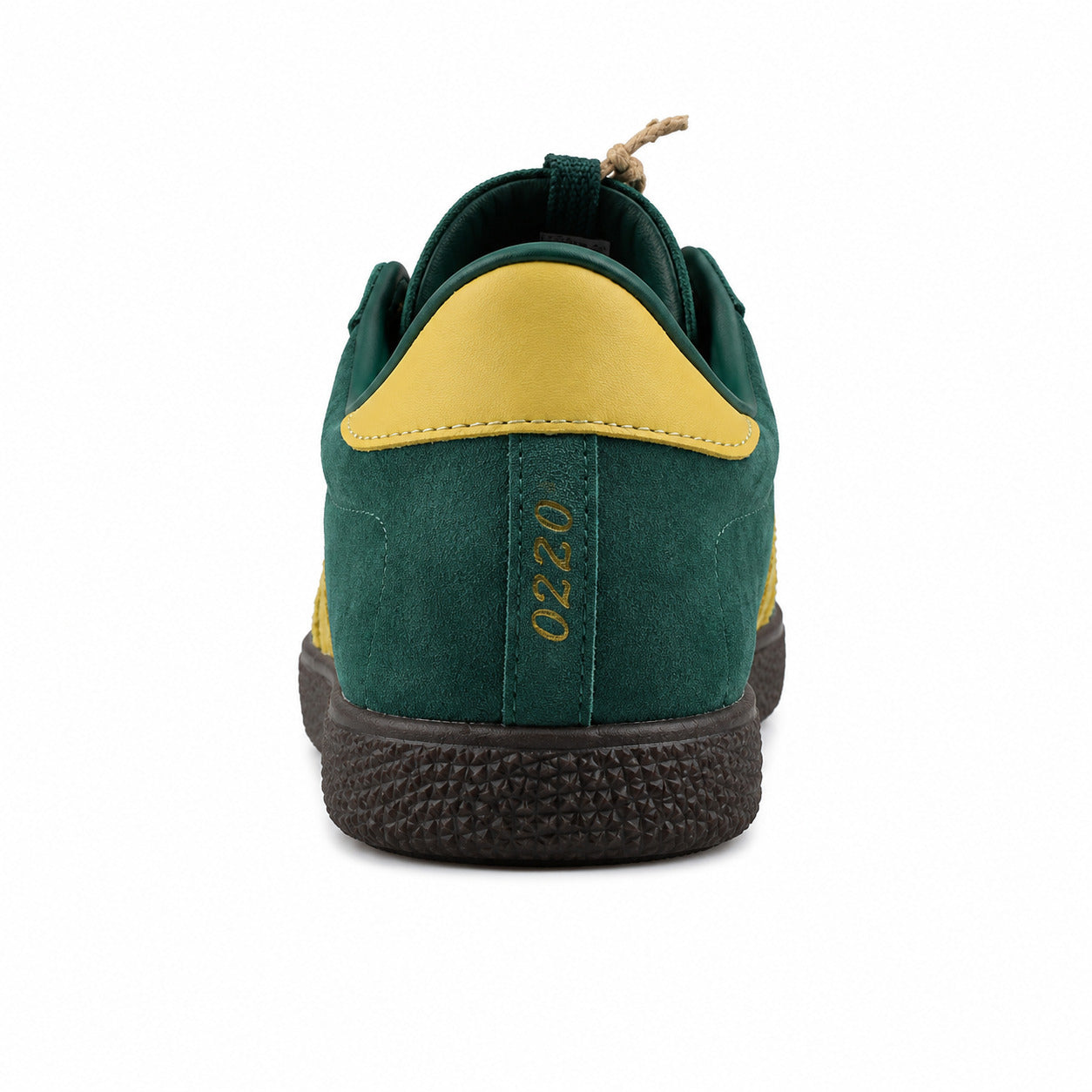 Adidas Liverpool verde ante, detalle talón amarillo y grabado 0220
