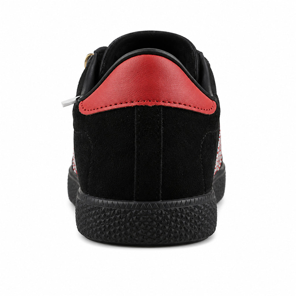 Adidas London 96 rojo ante, detalle talón negro y suela goma