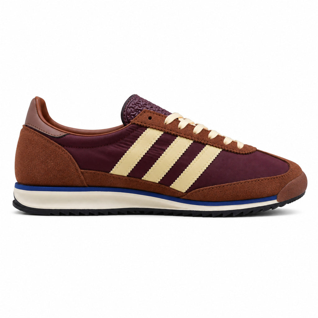 Adidas SL 72 RS granate ante tostado bandas vainilla franja azul perfil derecho