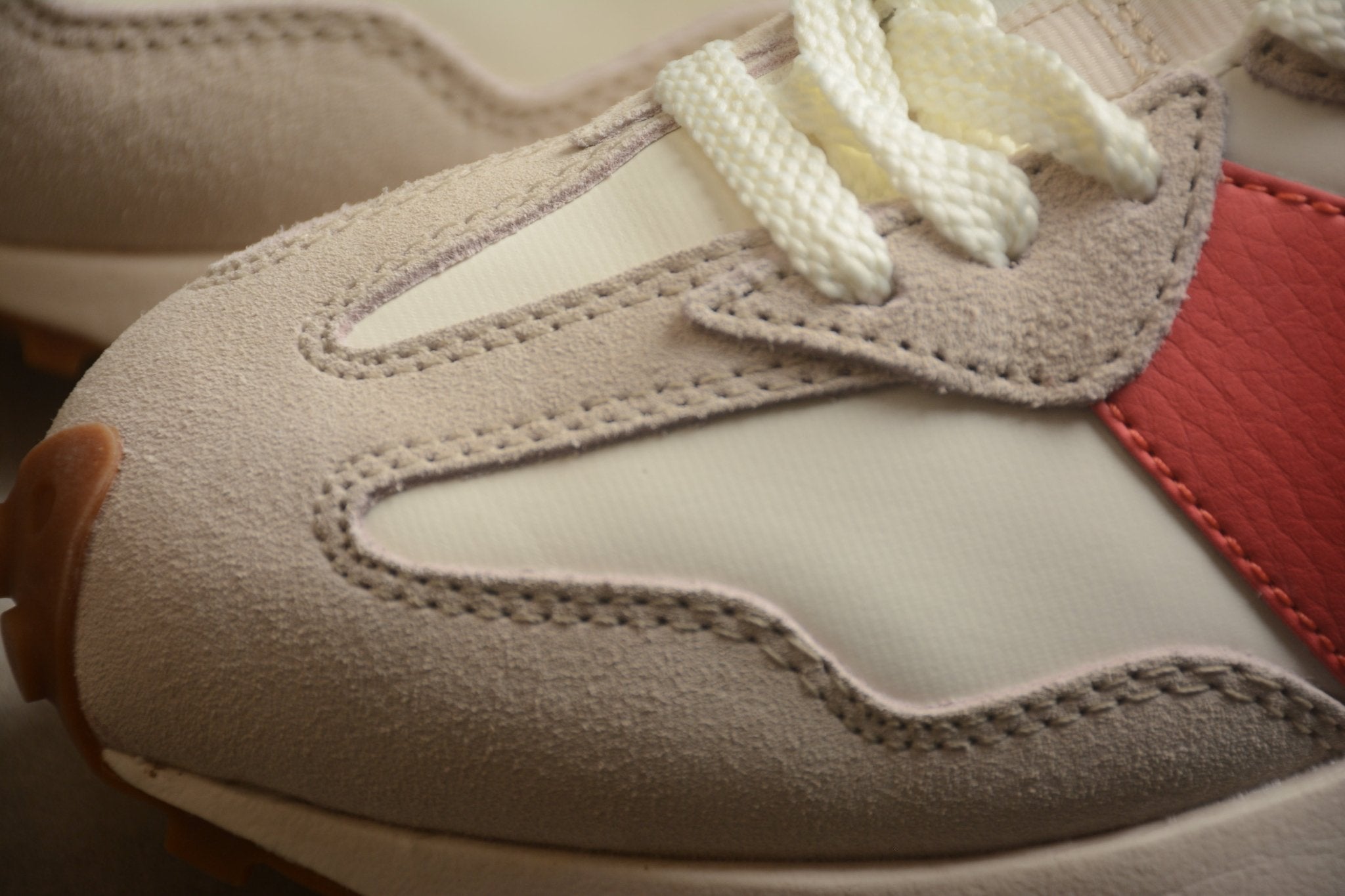 Essenza Rosa NB 327 Beige / Coral Red | zapatillas Essenza Rosa