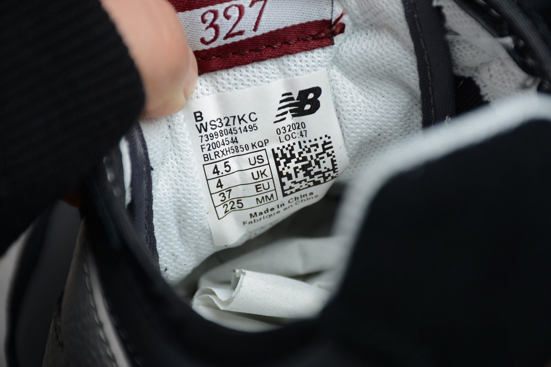 Essenza Rosa NB 327 Black / Off - White | zapatillas Essenza Rosa