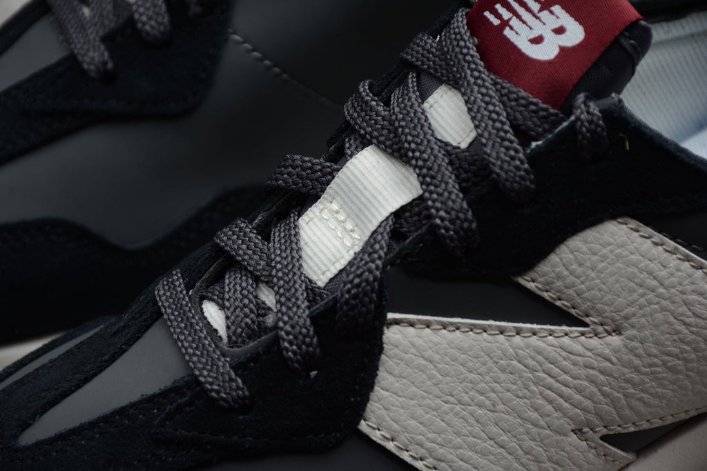 Essenza Rosa NB 327 Black / Off - White | zapatillas Essenza Rosa