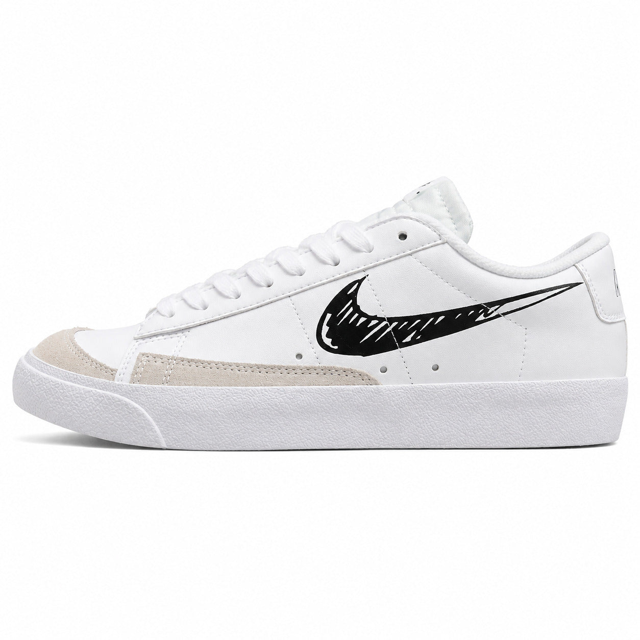 Nike Blazer Low 77 blanco negro lateral izquierda