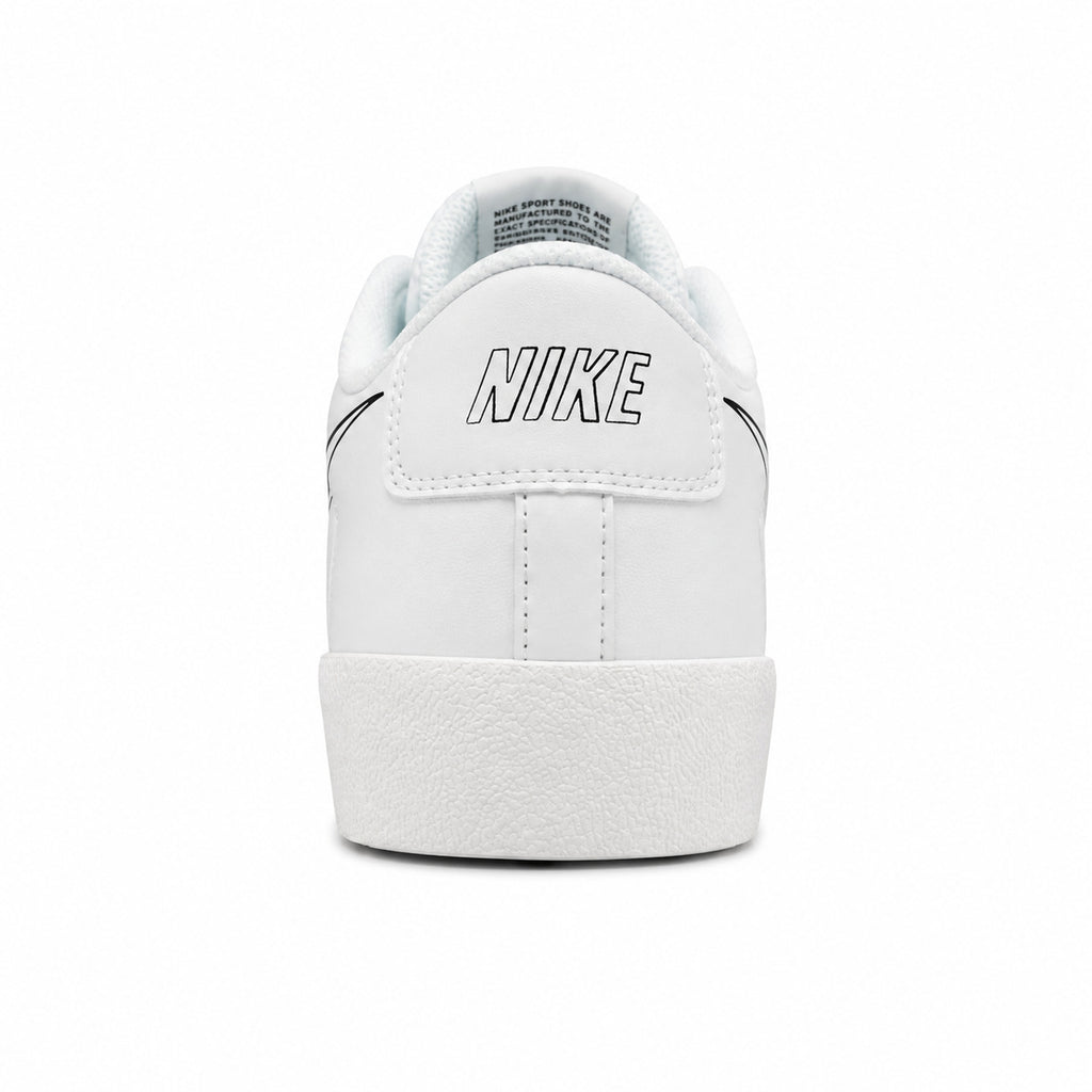Nike Blazer Low 77 blanco negro vista trasera
