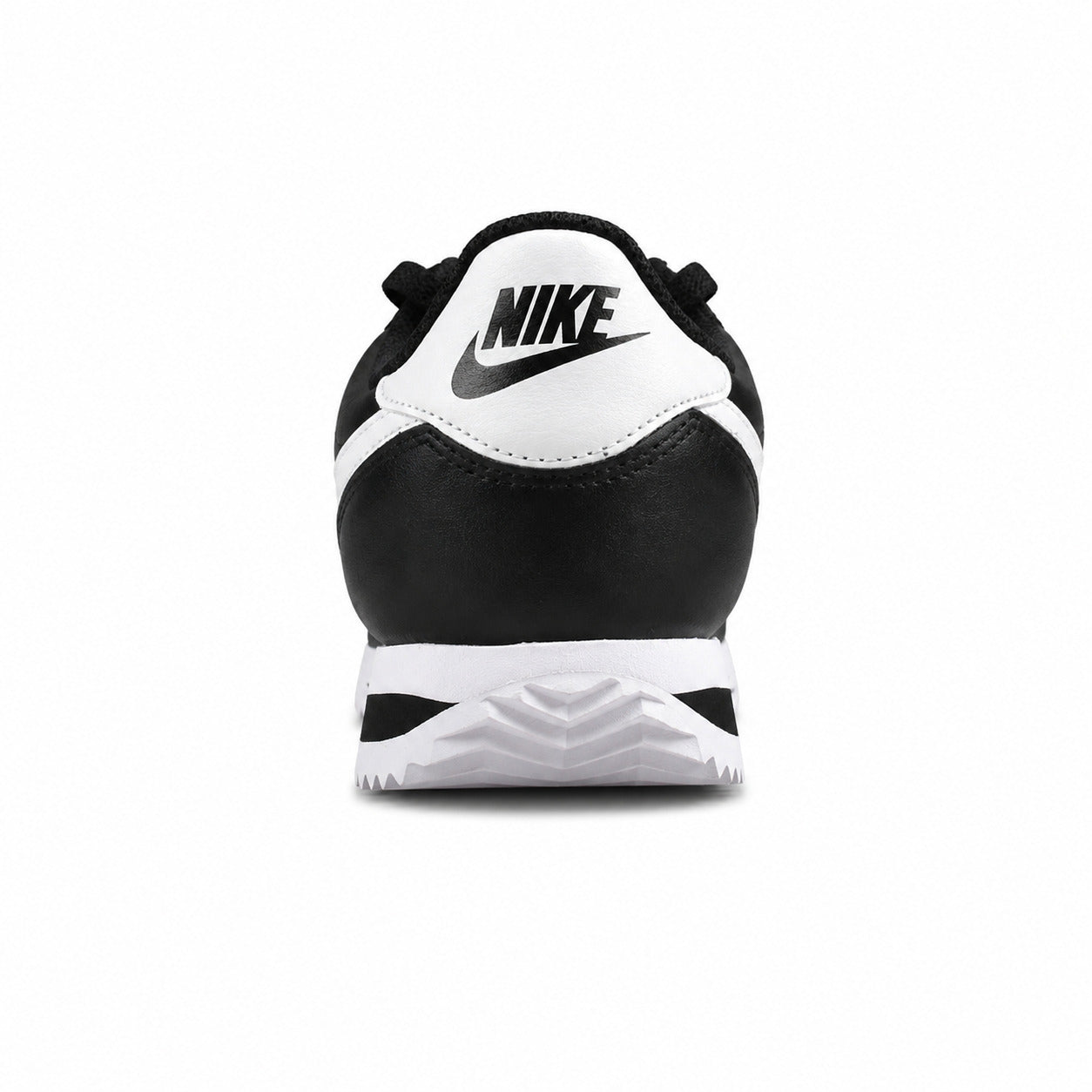 Nike Cortez negro blanco detalle talón