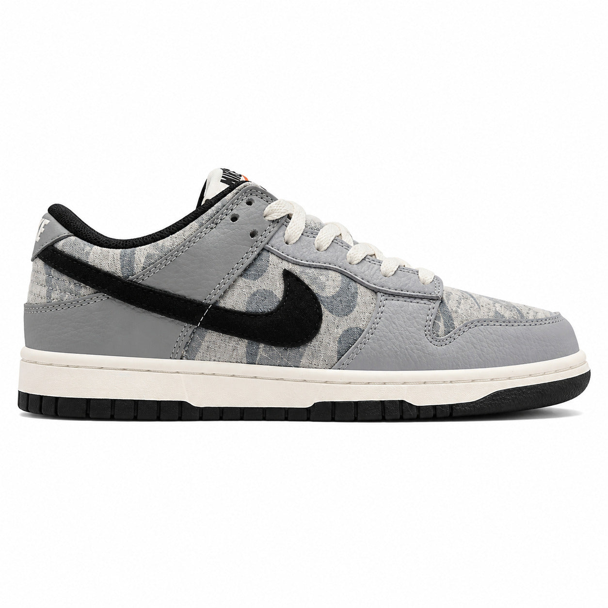 Nike Dunk Low gris off noir estampado animal lateral derecha