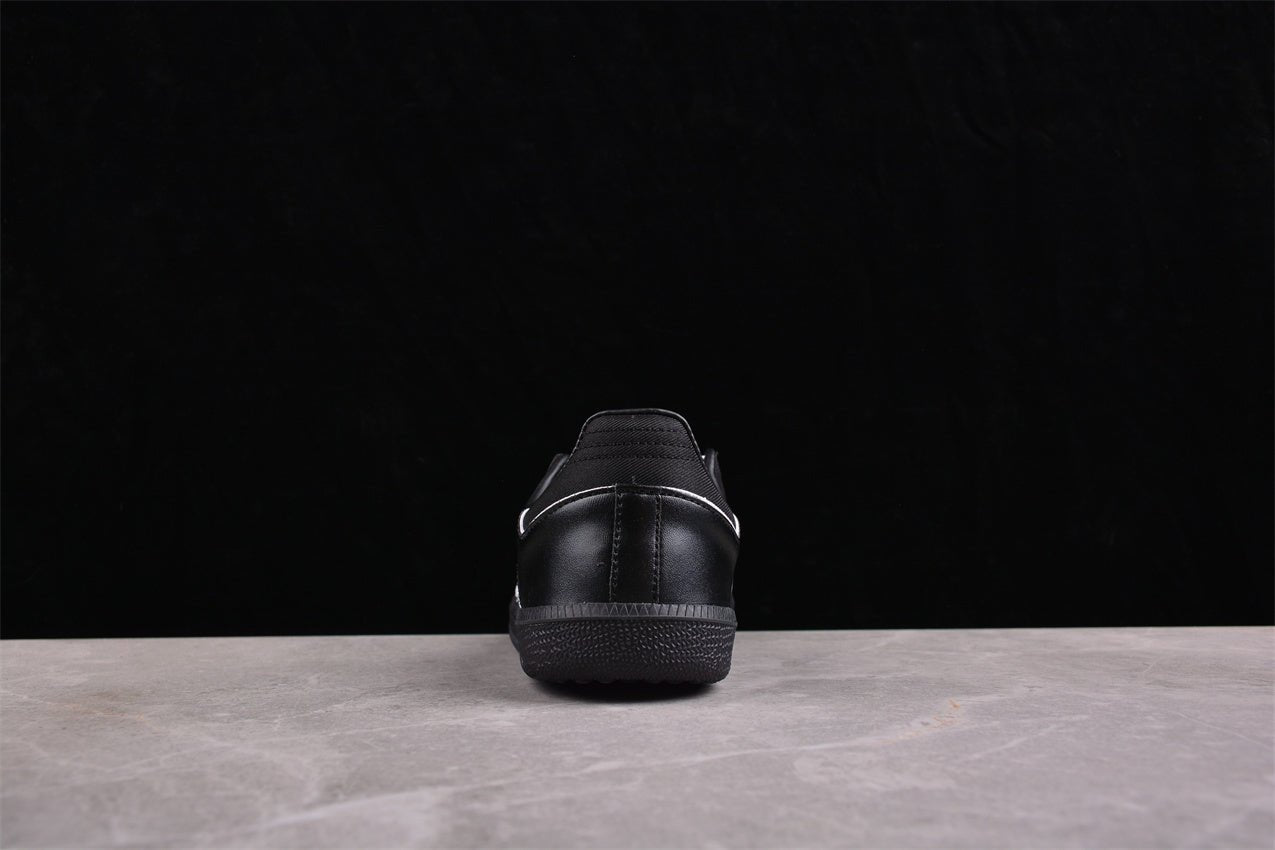 Fabrika Supply Samba OG Black / White | zapatillas Fabrika Supply